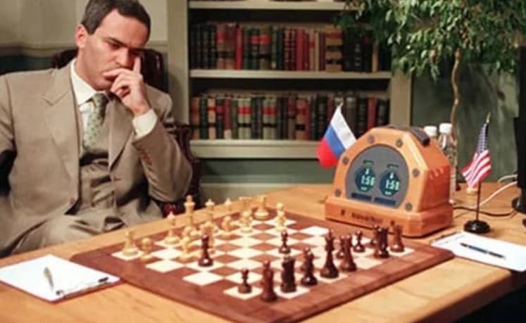 Garry Kasparov : les confrontations d'échecs entre l'homme et la machine.